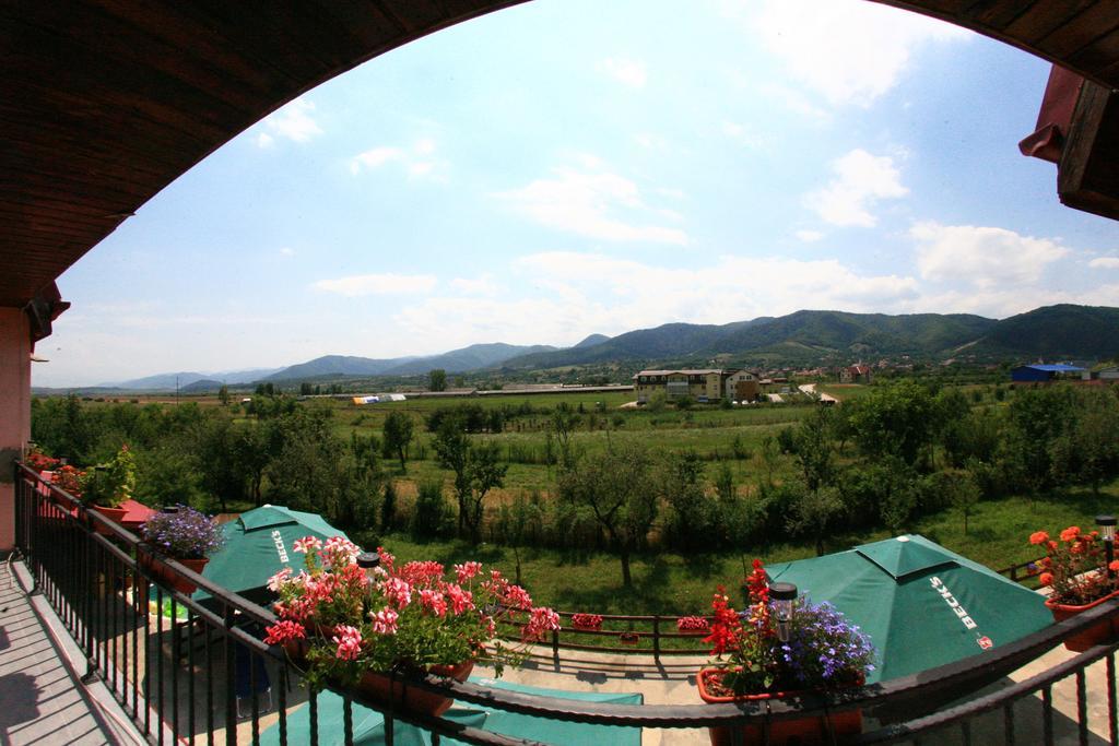 Hotel Heaven Sălişte Pokoj fotografie
